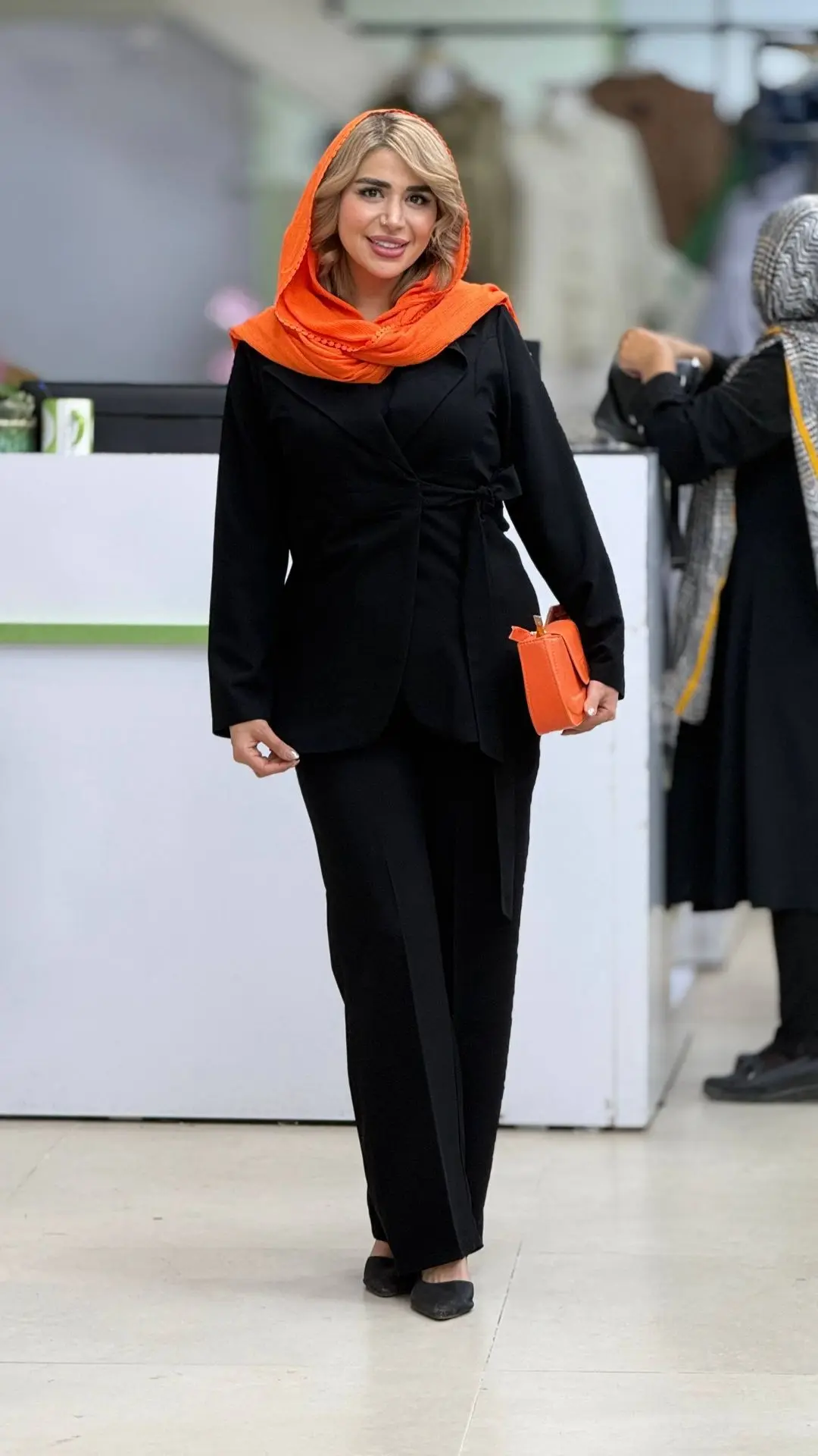 کت وشلوار نازلی